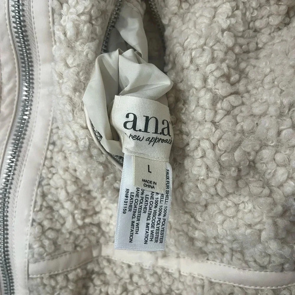 A.n.a Teddy Sherpa Double-Faced  Biker Jacket | Size Large | Cream / Ivory - Picture 9 of 10